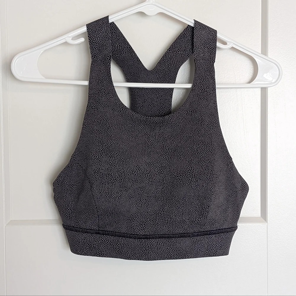 Lululemon Fast And Free Sports Bra sz 6